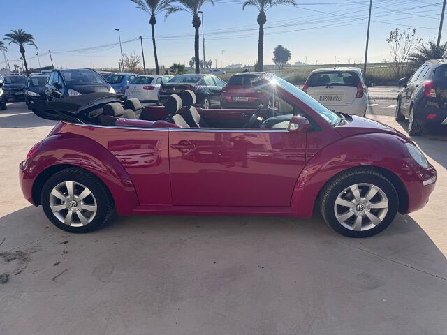 VOLKSWAGEN NEW BEETLE CONVERTIBLE 1.6 SPANISH LHD IN SPAIN 93000 MILES 2006